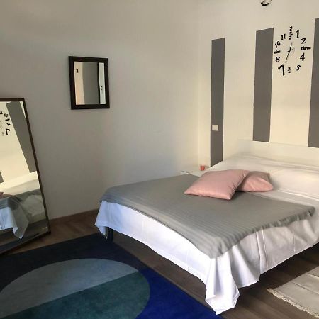 Monolocale Arredato Con Una Camera Apartment ปาร์มา ภายนอก รูปภาพ