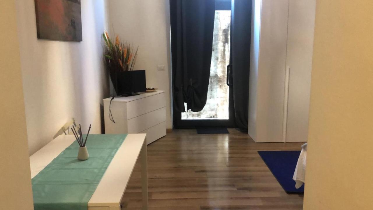 Monolocale Arredato Con Una Camera Apartment ปาร์มา ภายนอก รูปภาพ