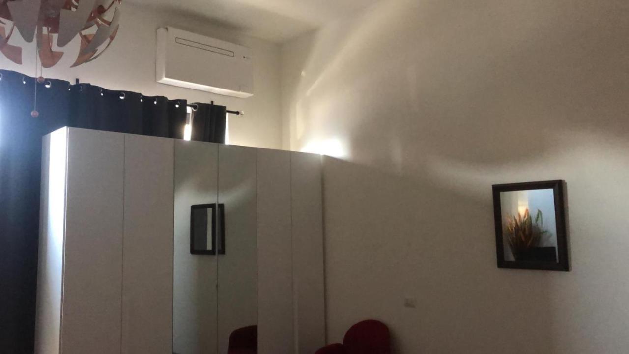 Monolocale Arredato Con Una Camera Apartment ปาร์มา ภายนอก รูปภาพ